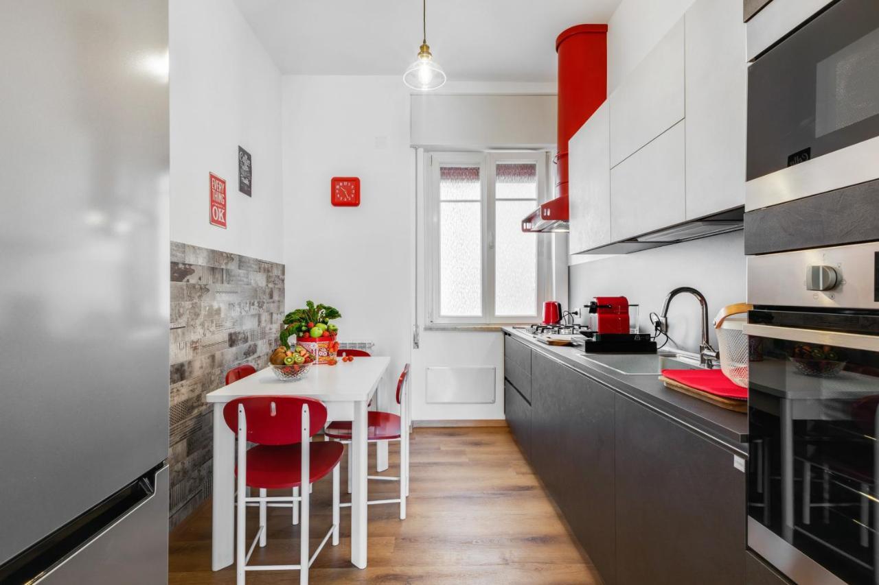 Residenza Dei Poeti - Roomy And Modern Flat パレルモ エクステリア 写真