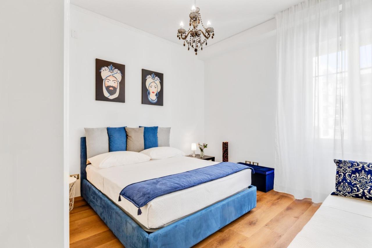 Residenza Dei Poeti - Roomy And Modern Flat パレルモ エクステリア 写真