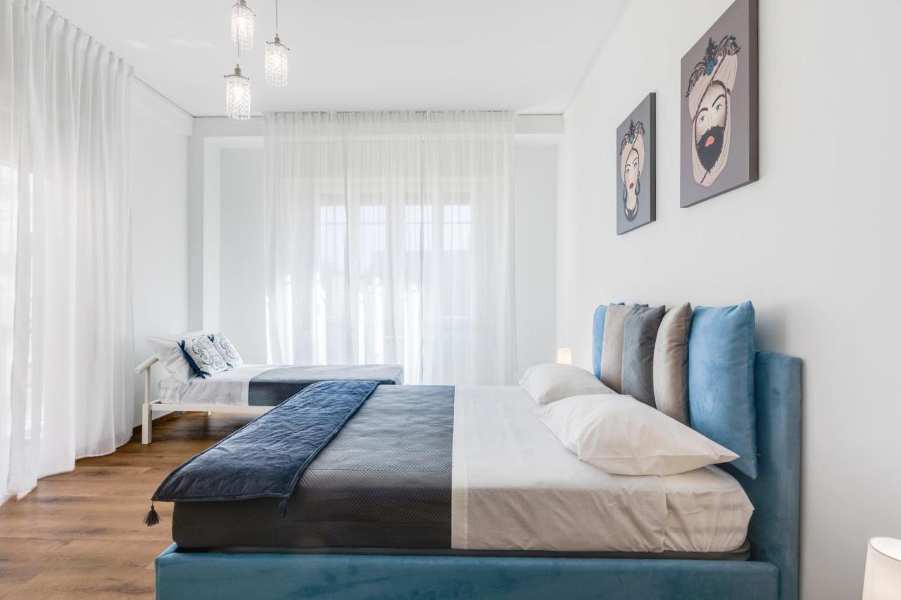 Residenza Dei Poeti - Roomy And Modern Flat パレルモ エクステリア 写真